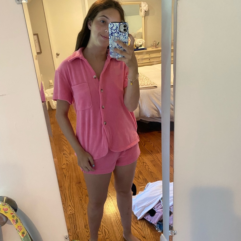 Love this pink beach cover up set
